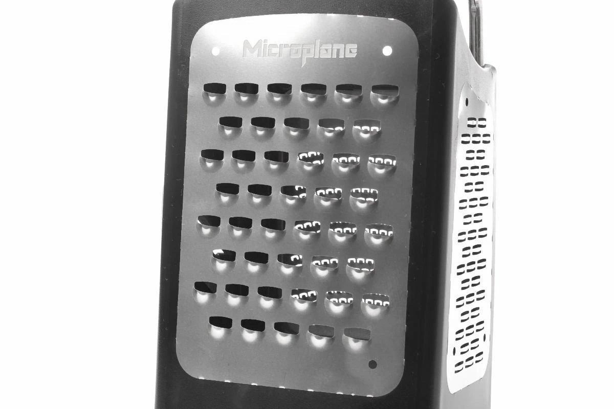 Microplane 4 Lados Rallador Box Grater Negro - Imagen 3