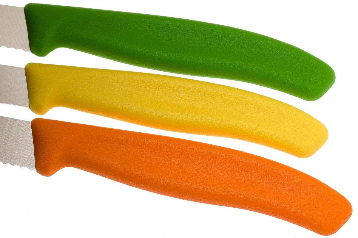 Victorinox SwissClassic Cuchillo De Verduras Negro, Set De 3, 6.7116.31G - Imagen 4